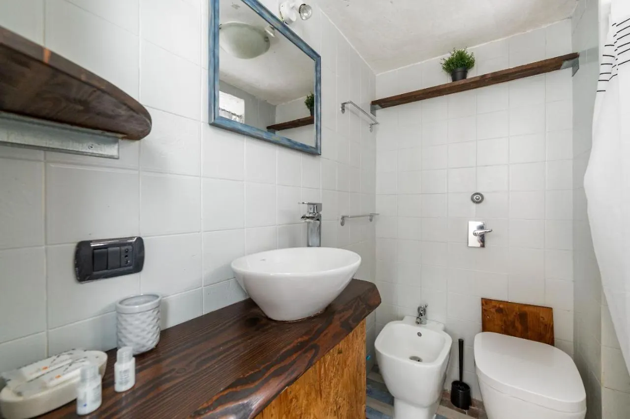 Cimiano Cozy Apartment Milan Italy